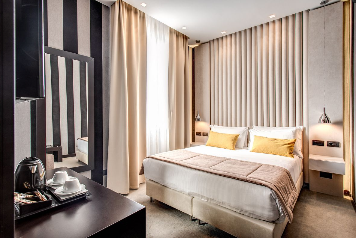 Dora Palace boutique Hotel
