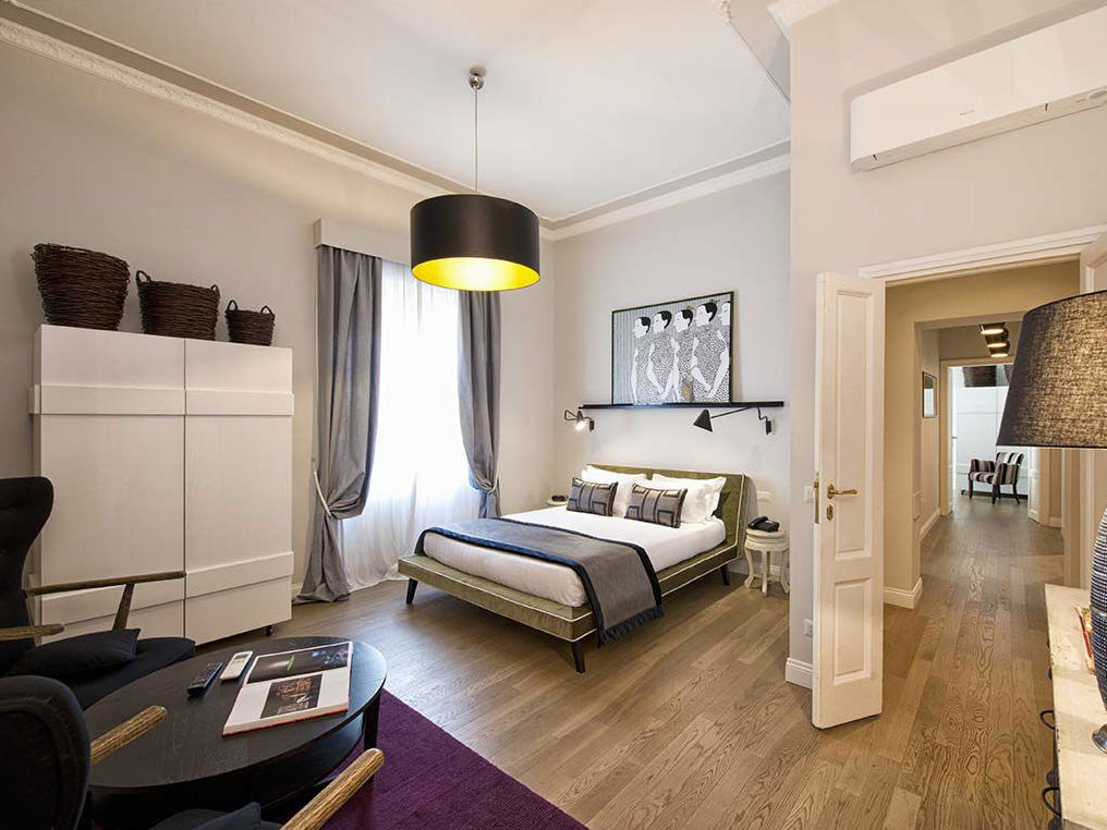 The Independent Suites